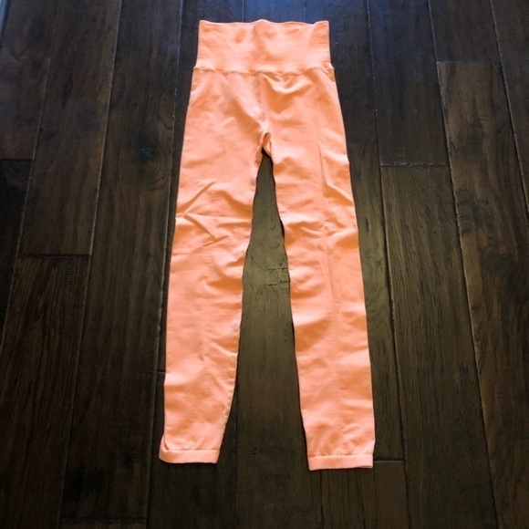 FP Movement Activewear High Rise Leggings Color: Orange Size: XS/S - Picture 7 of 7